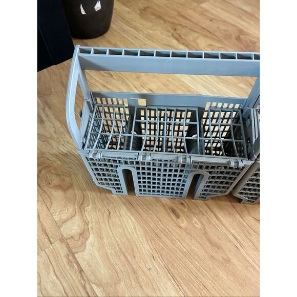 Bosch dishwasher CUTLERY BASKET 00675794 - Picture 5 of 5